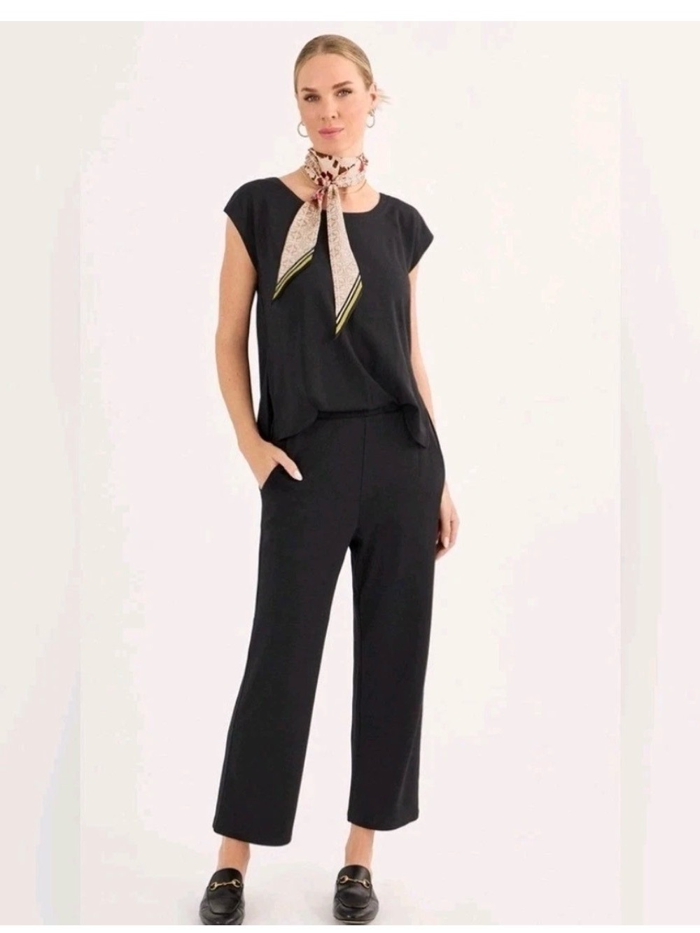 NWOT! CAbi Black Wide-Leg Easy Going Jumpsuit Sz. Medium